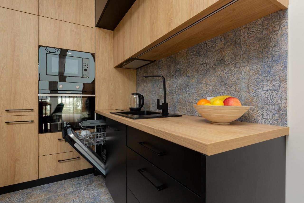 Home Factory Estate Praga Kotsisa By Noclegi Renters وارسو المظهر الخارجي الصورة