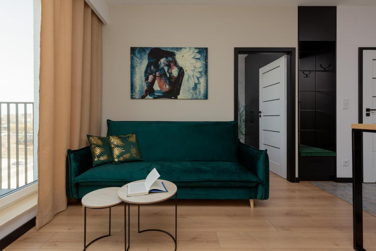Home Factory Estate Praga Kotsisa By Noclegi Renters وارسو المظهر الخارجي الصورة