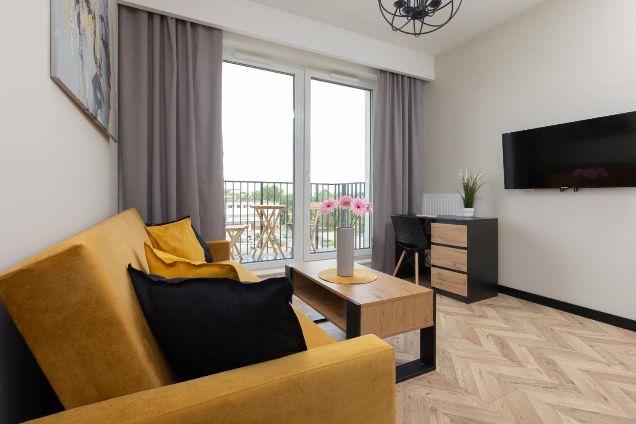 Home Factory Estate Praga Kotsisa By Noclegi Renters وارسو المظهر الخارجي الصورة