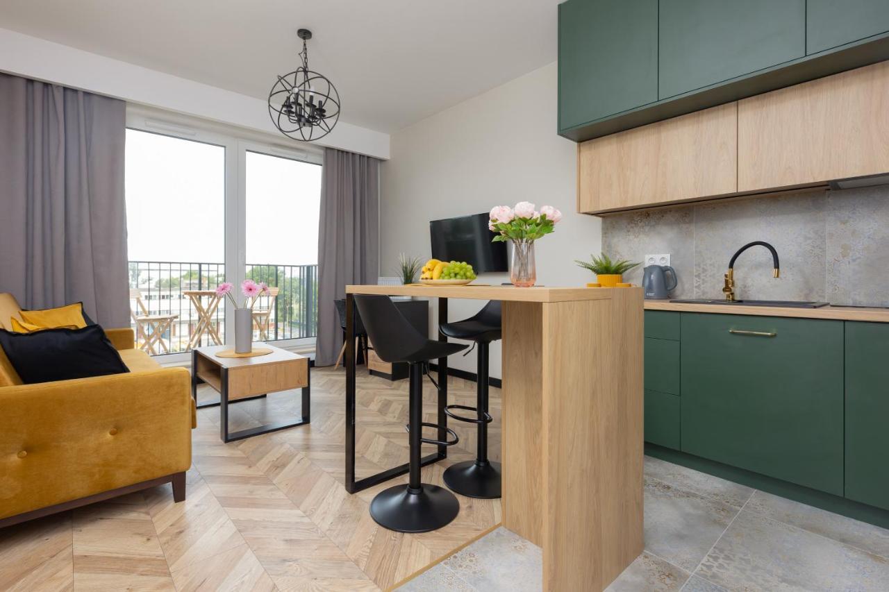 Home Factory Estate Praga Kotsisa By Noclegi Renters وارسو المظهر الخارجي الصورة